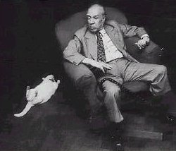 J.L.Borges y su gato Beppo